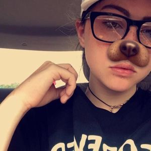 Meet your Posher, Macy